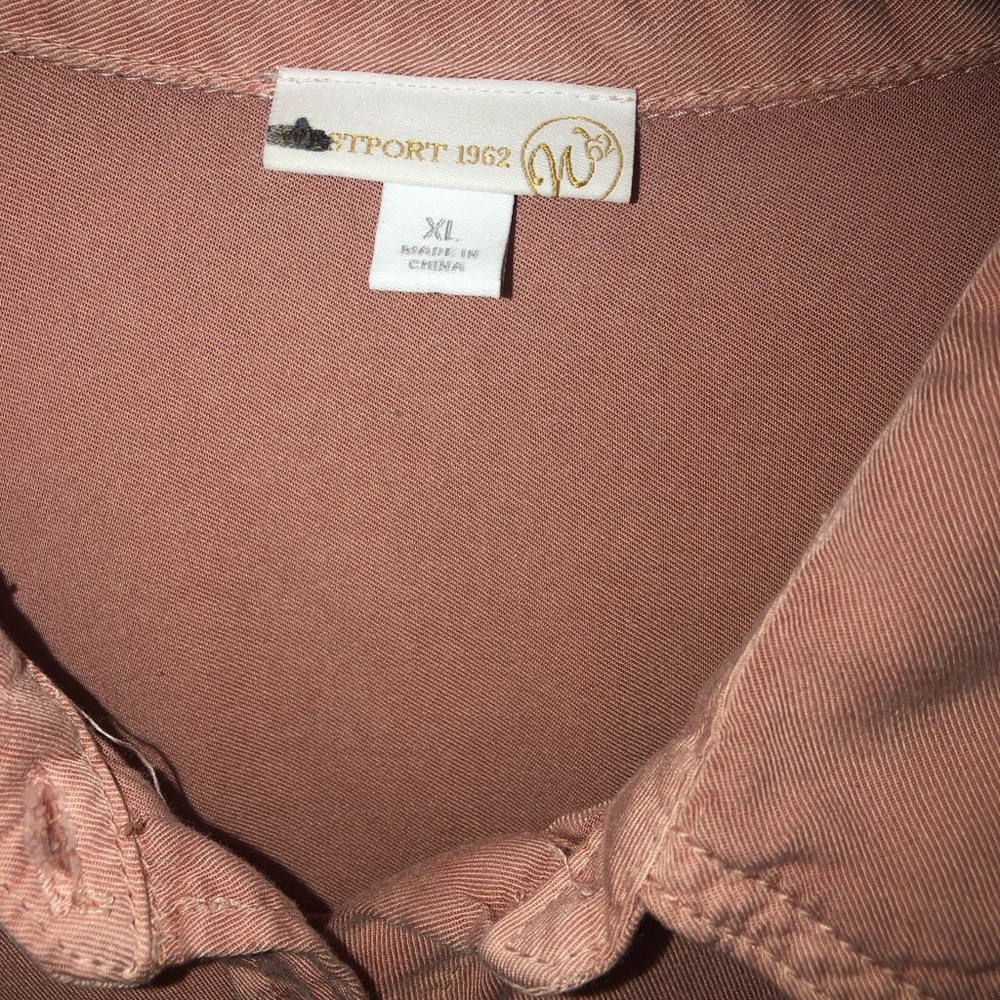 Button down shirt - Picture 3 of 6